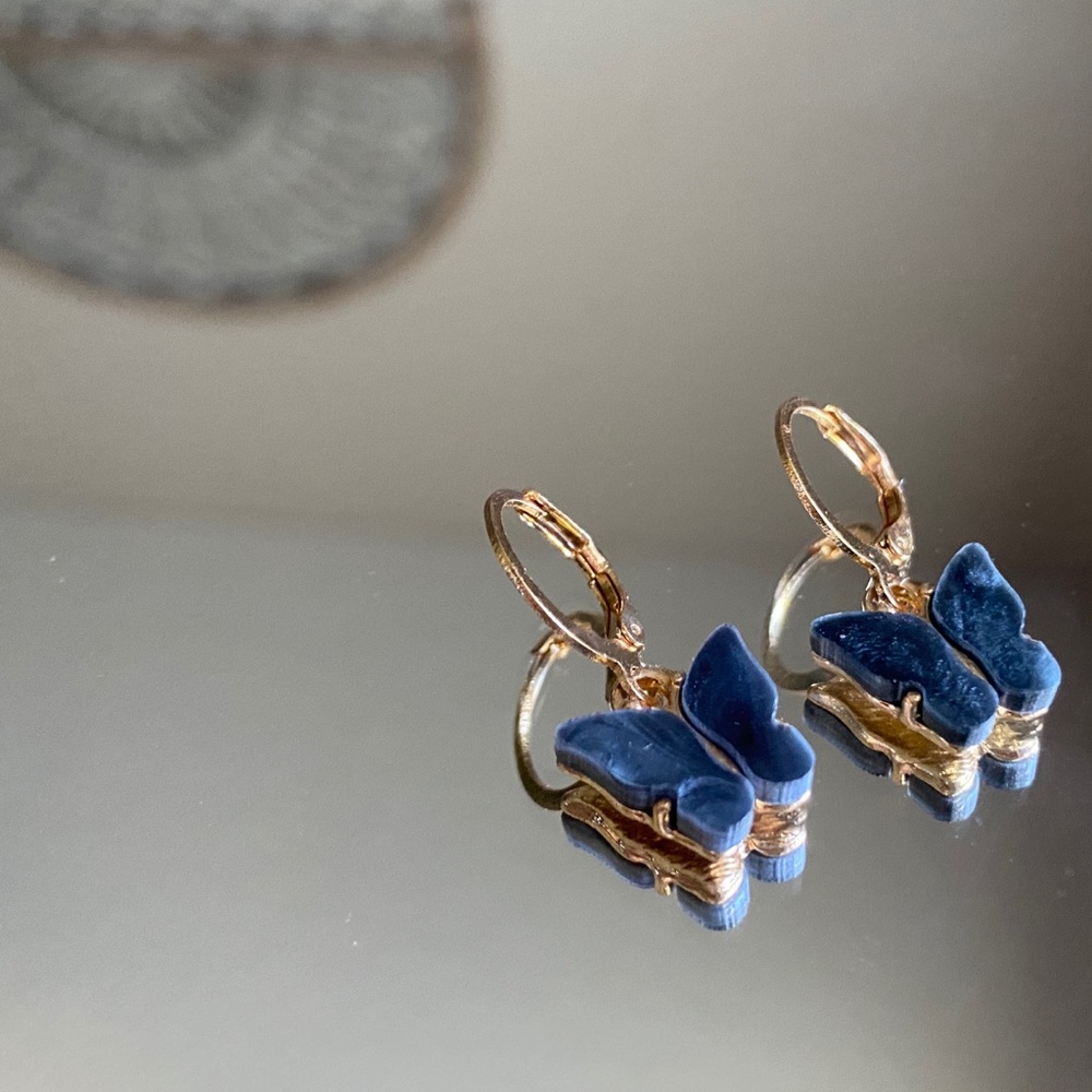 Butterfly Drop Earrings Gold and Black - Picture 4 of 4
